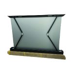 Màn chiếu quang học để sàn Dalite FU100EST-CBSP thumbnail